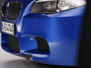 Illustration for article titled 2012 BMW M5: First Photos